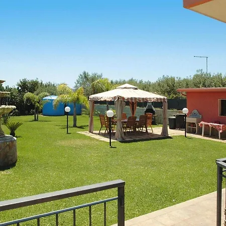 Floridia With Pool Near בית נופש *